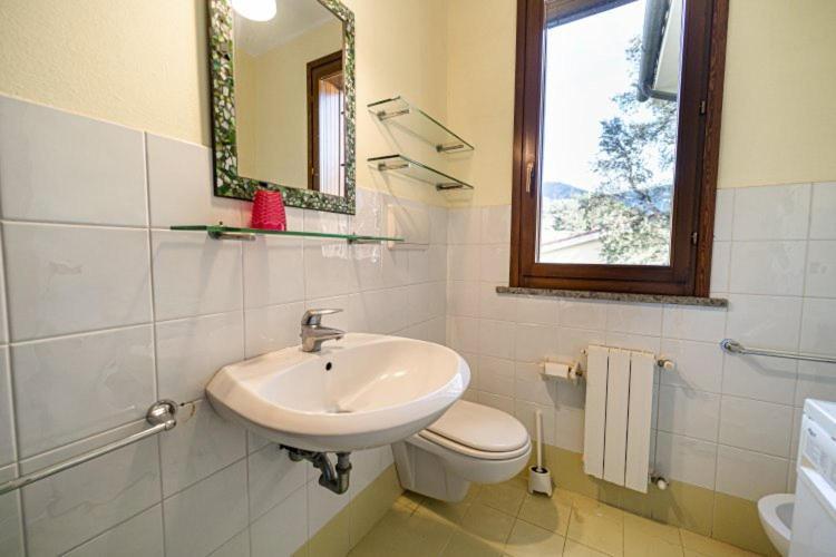 La Baia Di Bagnaia Apartment Portoferraio Luaran gambar