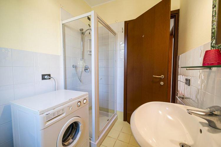 La Baia Di Bagnaia Apartment Portoferraio Luaran gambar
